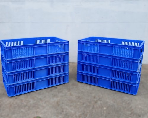 Vented euro stacking - 8, x